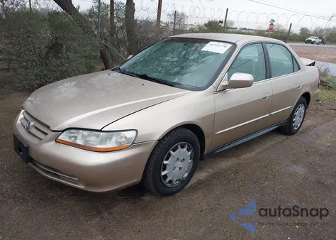 2001 Honda Accord 2.3 Lx z USA, uszkodzony, nr VIN 1HGCG56401A149120